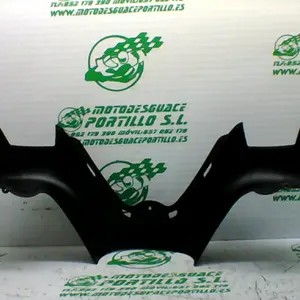 Foto de Embellecedor del manillar Yamaha Majesty 125 referencia 80-19-39302 foto 2
