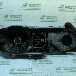 Foto de Tapa de cárter Aprilia Sport city 250 inyeccion 09-10 referencia 161-18-14868 foto 2