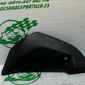Foto de Embellecedor Guardabarros delantero derecho Keeway RKV 125 referencia 326-22-42275 foto 3