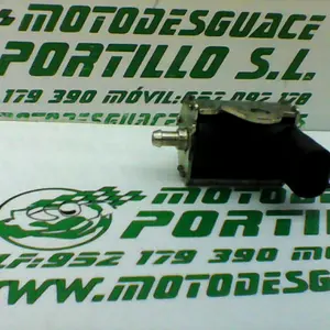 Foto de Bomba de aceite Peugeot Ludix 50 referencia 35-24-47141 foto 6