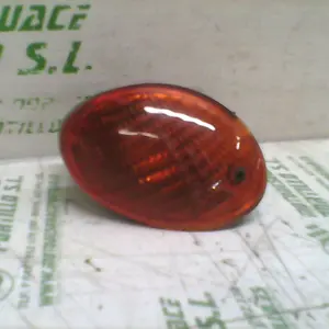 Foto de Intermitente delantero izquierdo Yamaha Neos 50 referencia 70-22-34211 foto 2
