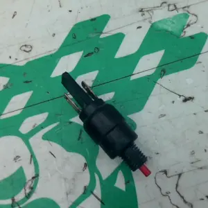 Foto de Sensor de freno trasero Piaggio BEVERLY 300 I referencia 452-23-46616 foto 2