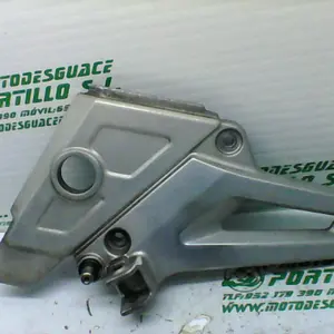 Foto de Estribera trasera izquierda Honda CBF 250 referencia 214-19-23296 foto 5