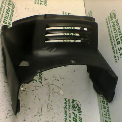 Foto de Carcasa bajo asiento Suzuki BURGMAN 400 referencia 307-19-24878