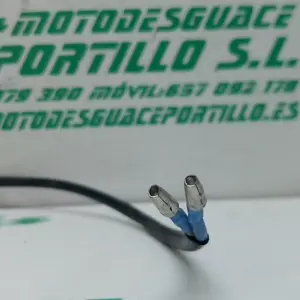 Foto de Intermitente delantero izquierdo Kymco Agility 50 referencia 65-17-11323 foto 10