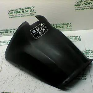 Foto de Carcasa bajo asiento Honda VISION 110 referencia 338-19-24607 foto 2