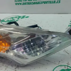 Foto de Intermitente delantero derecho Honda SH 125 i 09-10 referencia 66-24-47172 foto 2