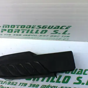 Foto de Reposapies trasero izquierdo Honda S-wing 125 referencia 241-19-22755