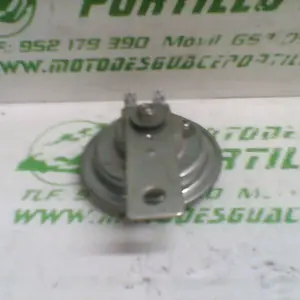 Foto de Claxon Honda PS 125 referencia 106-24-47765 foto 6