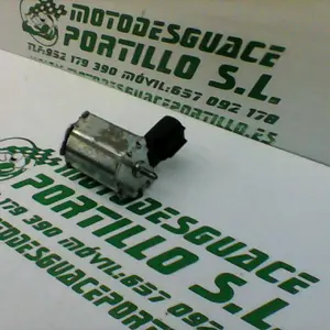 Foto de Bomba de aceite Peugeot Ludix 50 referencia 35-24-47141 foto 12
