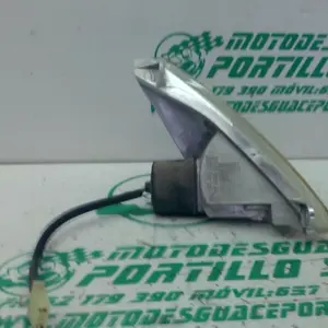 Foto de Intermitente delantero izquierdo Honda PS 125 referencia 106-24-47663 foto 3