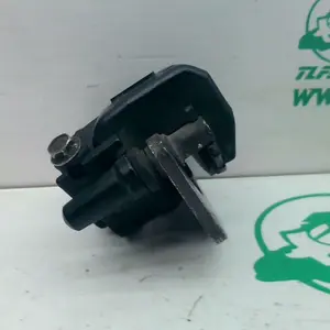 Foto de Pinza de freno trasera Suzuki BURGMAN 200 I referencia 423-22-44592 foto 3