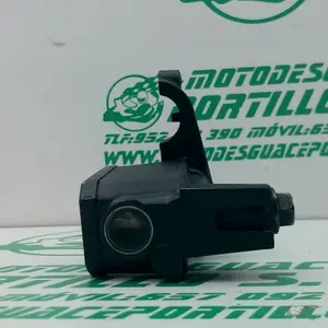 Foto de Bomba de freno delantero Yamaha XMAX 250I referencia 283-22-37609 foto 3