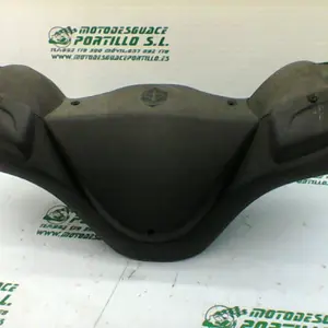 Foto de Embellecedor del manillar Piaggio X8 125 referencia 295-20-37710 foto 5