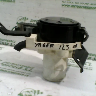 Foto de Tapón de gasolina Kymco Yager 125 referencia 178-18-14813