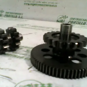 Foto de Piñón del motor de arranque Honda CBF 250 referencia 214-19-23306 foto 2