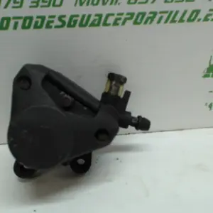 Foto de Pinza de freno delantera Piaggio NRG MC2 50 referencia 207-19-23601 foto 2