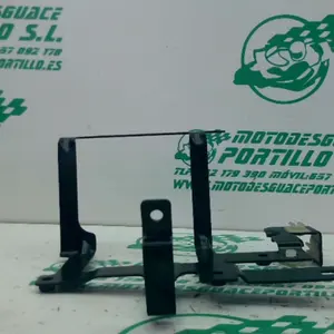 Foto de Soporte modulo ABS BMW K1200R referencia 332-23-45469 foto 1