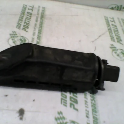 Foto de Reposapies delantero izquierdo Suzuki GS 500 E referencia 290-20-36940
