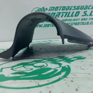 Foto de Embellecedor Guardabarros Delantero Izquierdo Piaggio BEVERLY 350I referencia 252-23-45908 foto 2