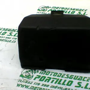 Foto de Caja de herramienta Honda CB 450 DX referencia 277-18-18510