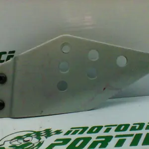 Foto de Protector de estribera delantera derecha Kawasaki Z 750 referencia 163-16-19188 foto 3