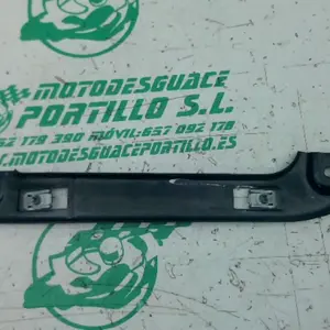 Foto de Soporte suelo derecho Piaggio BEVERLY 300 I referencia 452-23-46538