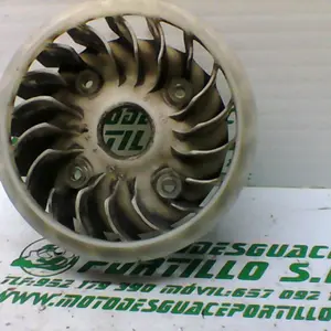 Foto de Ventilador del plato magnetico Yamaha Cygnus x 125 referencia 262-24-48891 foto 3