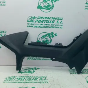 Foto de Carcasa lateral izquierda Honda CB 500XA referencia 415-23-47942 foto 5