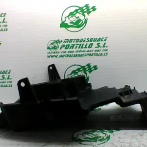 Foto de Paso de rueda Honda Dylan 125 referencia 352-22-38729 foto 3