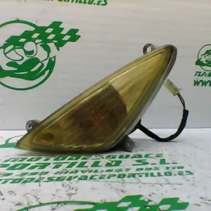 Foto de Intermitente delantero izquierdo Honda SH 125 00-04 referencia 382-22-39365 foto 5