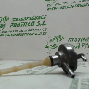 Foto de Grifo gasolina Peugeot Trekker 50 referencia 223-19-36875 foto 6