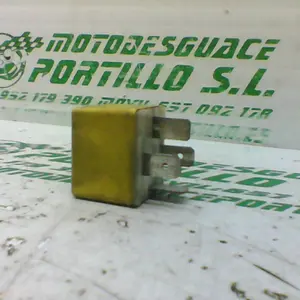Foto de Relé Peugeot Elyseo 50 referencia 359-21-34070 foto 8