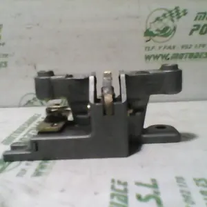 Foto de Cerradura del asiento Kymco People`s125 referencia 34-16-3468