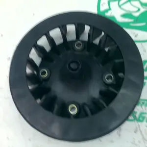 Foto de Ventilador del plato magnetico Kymco MILER 125I referencia 151-24-48141 foto 3