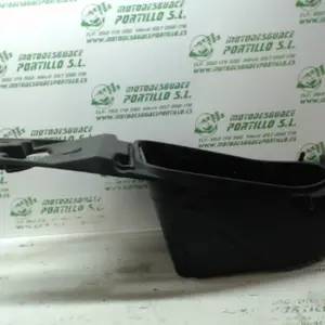 Foto de Porta-casco Honda LEAD 100 referencia 136-17-32292 foto 16
