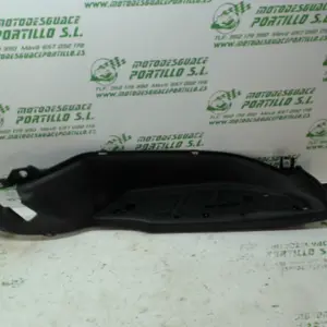 Foto de Suelo derecho Yamaha Xcity 250 referencia 366-19-37349 foto 5
