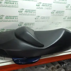 Foto de Asiento Suzuki Burgman 125 referencia 126-17-11500 foto 24