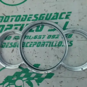 Foto de Embellecedor cuentakilómetros Piaggio BEVERLY 350I referencia 252-23-45883 foto 2