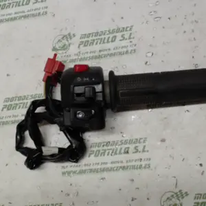 Foto de Piña derecha Sym Gts 125 referencia 111-16-1121