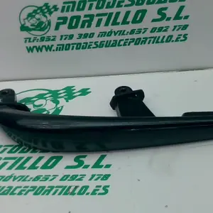 Foto de Asidero derecho Yamaha XMAX 250I referencia 283-22-37548 foto 3