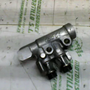 Foto de Repartidor de frenada Honda Forza 250 referencia 234-18-16103 foto 2