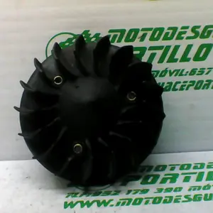 Foto de Ventilador del plato magnetico Vespa LX 50 2T referencia 321-20-28516 foto 4