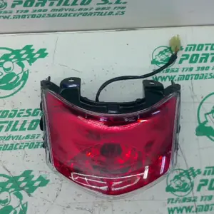 Foto de Piloto trasero Honda Pcx 125 referencia 375-24-48881 foto 5