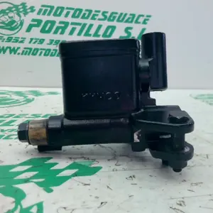 Foto de Bomba de freno trasero Kymco PEOPLE S 125 referencia 369-23-46736 foto 3