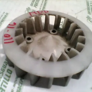 Foto de Ventilador del plato magnetico Peugeot Elyseo 50 referencia 110-16-5022