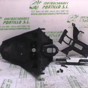 Foto de Portamatricula Keeway RKV 125 referencia 326-22-42260 foto 3