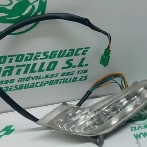 Foto de Intermitente delantero izquierdo Peugeot tweet 125 referencia 419-22-40510 foto 5
