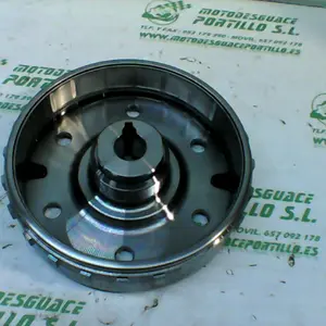 Foto de Plato magnetico Suzuki BANDIT GSF 650 S referencia 201-18-15304 foto 2
