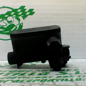 Foto de Bomba de freno delantero Kymco Xciting 500 referencia 70-23-42818 foto 3
